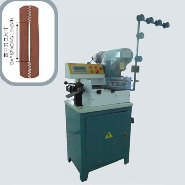 Automatyczne wykrywanie przerw i demontaż maszyn (TYM-210M)